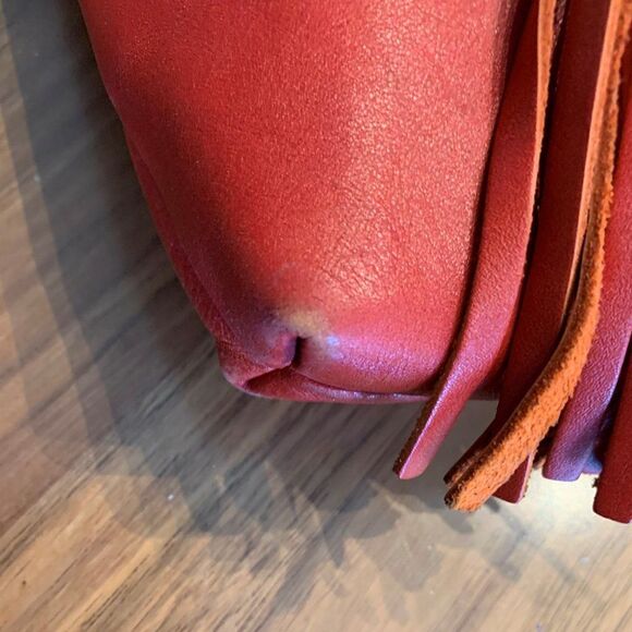 Roots purse, handbag, crossbody, messenger, real leather, red, lined - Picture 10 of 15